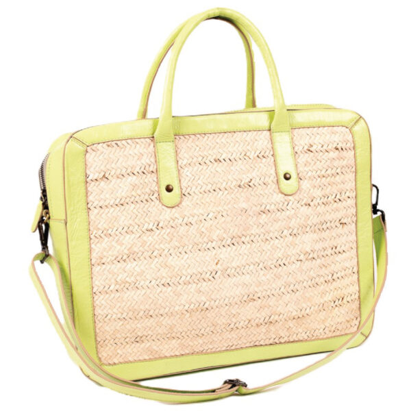 Sac à bandoulière porte documents et pc en fibre de palmier et cuir véritable en vert satiné