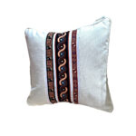 Coussin carré haut de gamme en tissu coton wax de qualité supérieure fond en blanc
