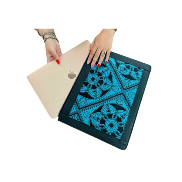 Housse ordinateur portable 13 pouces originale en tissu coton wax habillage en cuir véritable N° 20