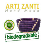 Corbeilles multifonctionnelles rondes faites à la main en fibre de palmier naturelle bicolore. – Image 2