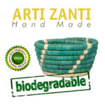 Corbeilles multifonctionnelles rondes faites à la main en fibre de palmier naturelle bicolore. – Image 2