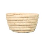 Corbeilles multifonctionnelles rondes faites à la main en fibre de palmier naturelle en couleur nature