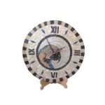 Horloge murale ronde en mosaïque romaine fait à la main haut de gamme motif Le perroquet 1 de la collection Art Murale – Image 3