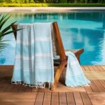 Jeté Fouta Arthur en coton XL - multi usage Bleu ciel rayée blanc PTZ 1010 – Image 2