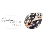 Collection Héritage Khalti Jomaa – Sculpture de canard en terre cuite bicolor en beige et noir en Poterie de sejnane – Image 2