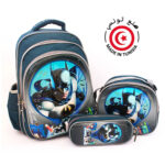 Ensemble scolaire MM haut de gamme 3 pièces design Kimo Batman 2 : 1 Cartable spacieux avec bretelles rembourrées et dos ergonomique 1 Panier isotherme idéal pour les goûters ou déjeuners 1 Trousse assortie pour stylos et accessoires