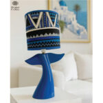 Lampe à poser abat-jour de haute gamme en wax pied figurines en céramique de la Collection Océan N°1 – Image 2