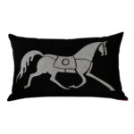 Coussin rectangulaire noir haut de gamme en velours de qualité supérieure motif brodé cheval argent de style vintage