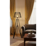 Lampadaire Trépied haute gamme en bois Noir de style vintage de la Collection Grand Classique N° 17 – Image 2