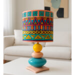 Lampe à poser abat-jour de haute gamme en wax pied galets en céramique de style vintage de la Collection Zen N° 56 – Image 2