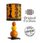 Lampe à poser abat-jour de haute gamme en wax pied galets en céramique de style vintage de la Collection Zen N° 57 – Image 3