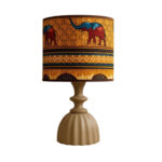 Lampe à poser abat-jour de haute gamme en wax pied en céramique de style vintage de la Collection Retro Art N°56