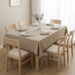 Ensemble 1 Nappe et 6 Serviette de Table haut de gamme en Taupe confectionnée en 100% lin قمرايا raffinées fait à la main M26 – Image 2
