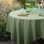 Ensemble 1 Nappe et 6 Serviette de Table haut de gamme en Vert rotana confectionnée en 100% lin قمرايا raffinées fait à la main M20 – Image 3
