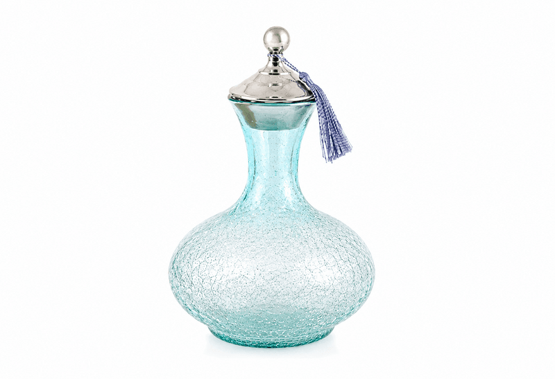 Carafe PM en verre souffle -fait main et cuivre martelé Carafe PM en verre souffle -fait main et cuivre martelé – Image 1